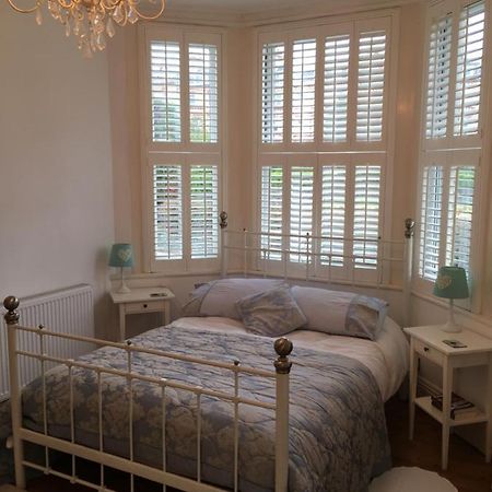 Raymonds Bed & Breakfast Douglas Bagian luar foto